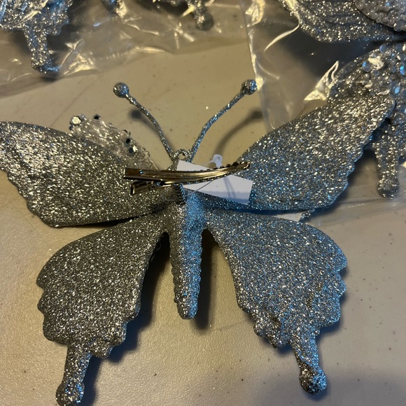 6 Silver Glitter Butterfly ornament clip ons. Qvc. Valerie part. Brand new - Picture 3 of 5